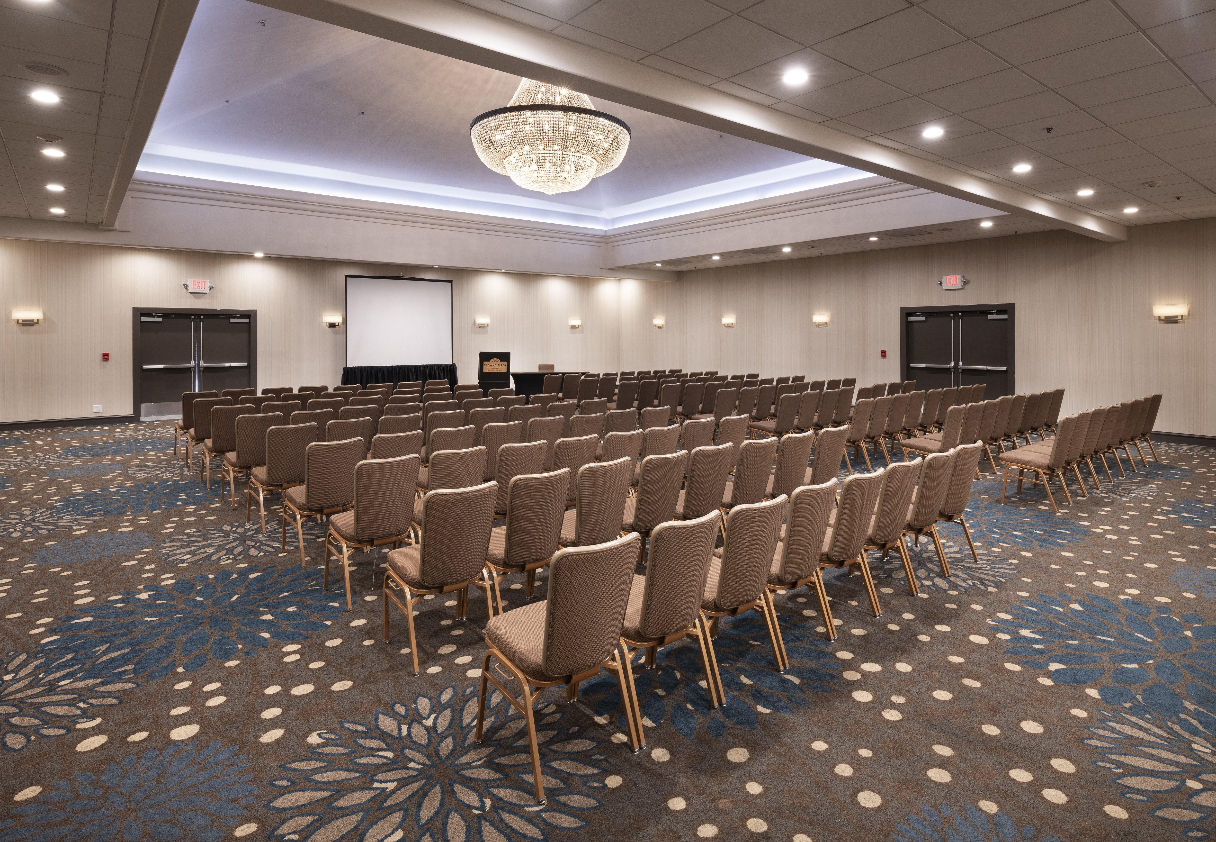 Concord Plaza Hotel Luaran gambar