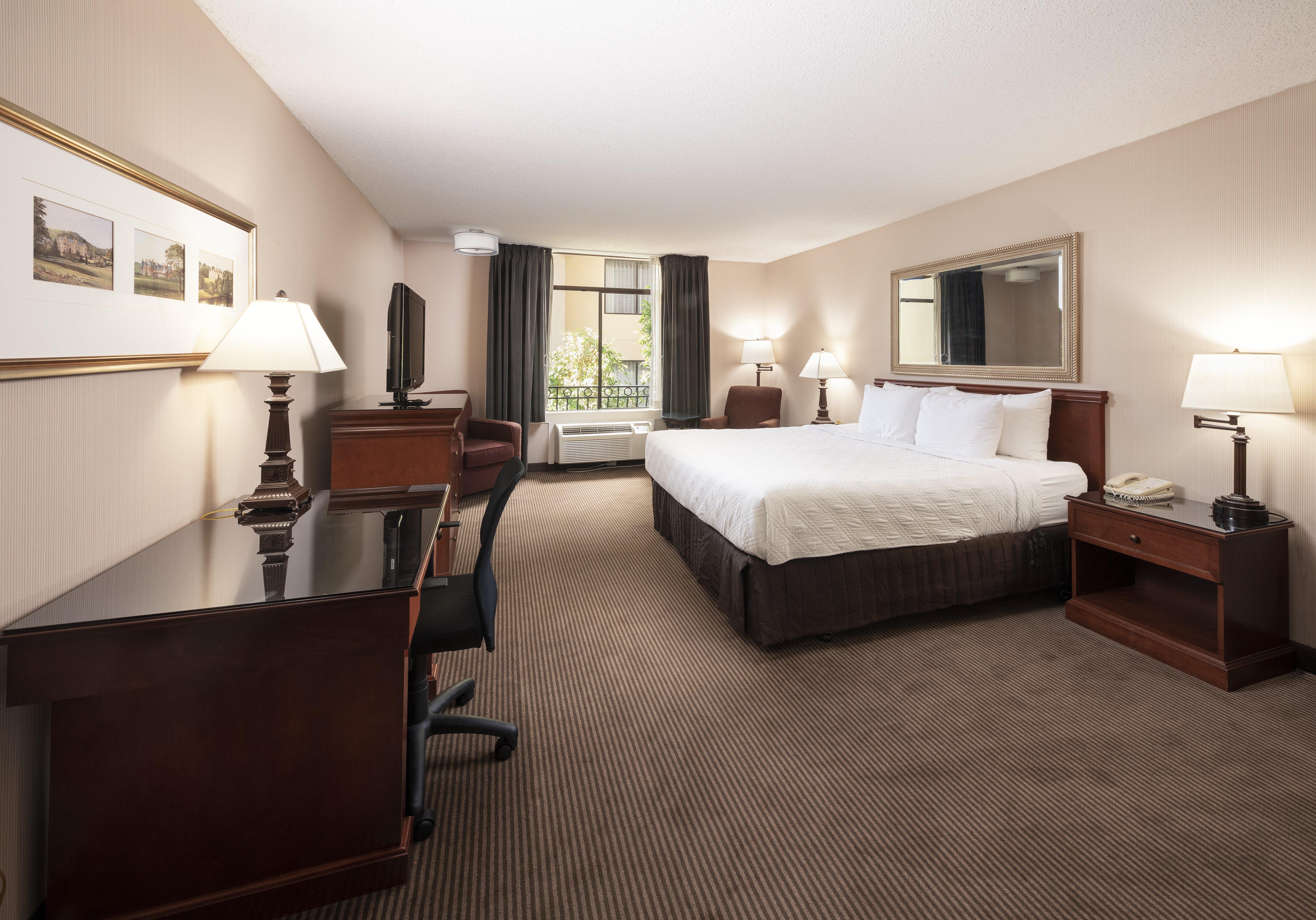 Concord Plaza Hotel Luaran gambar