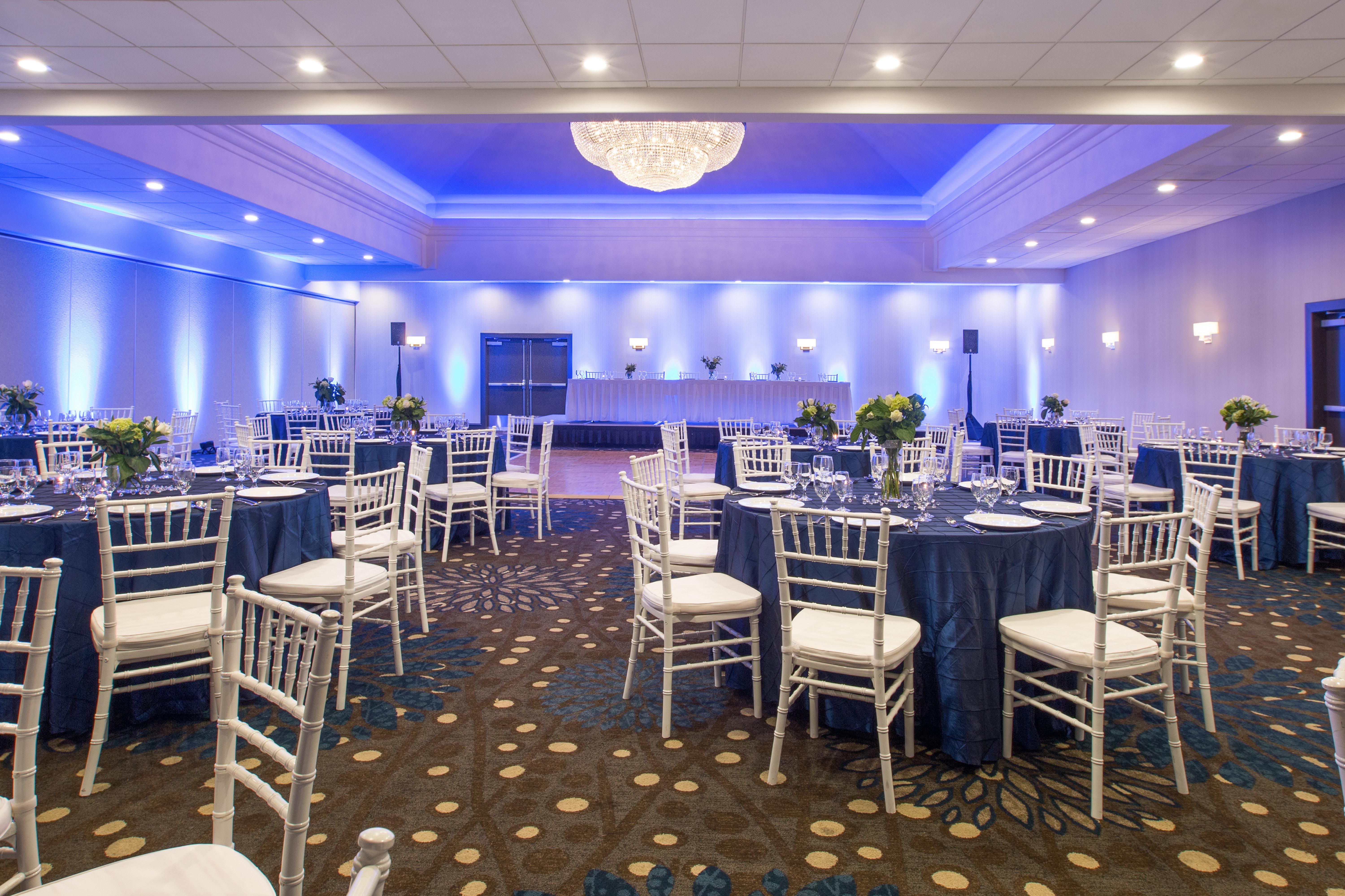 Concord Plaza Hotel Luaran gambar